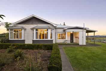 151 Parker Lane, Buckland