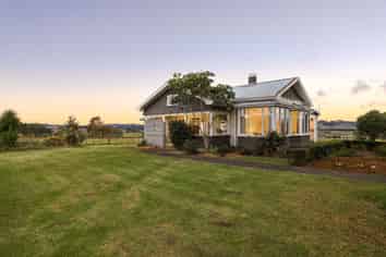 151 Parker Lane, Buckland