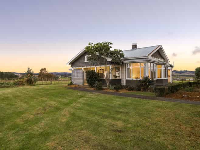 151 Parker Lane, Buckland