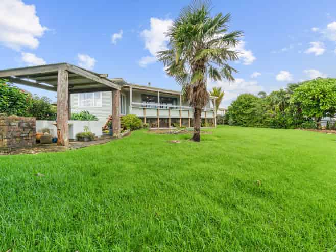 444 Hillview Road, Bombay