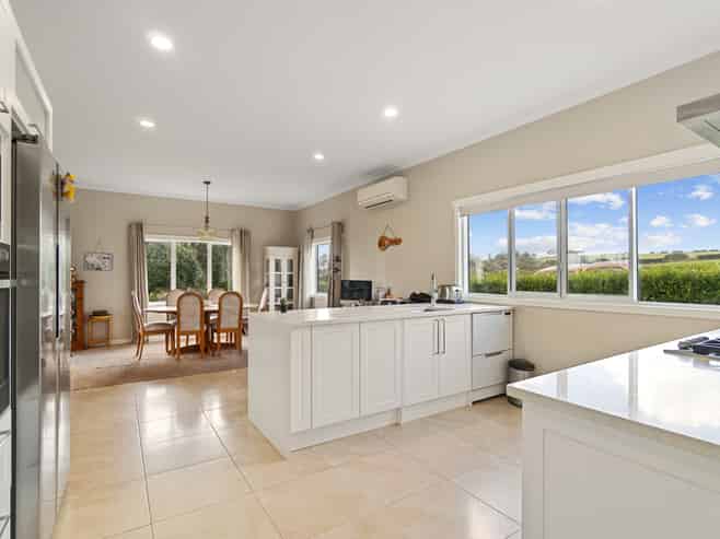 444 Hillview Road, Bombay