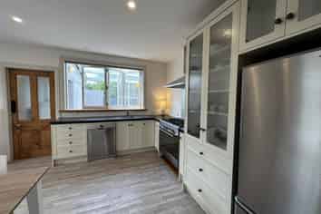 30 Russell Street, Dunedin Central