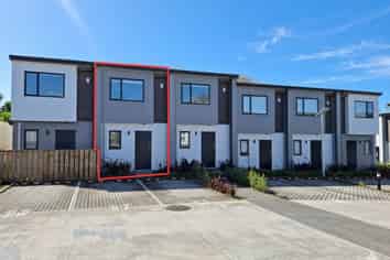 31/241 Don Buck Road, Massey