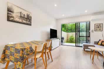 31/241 Don Buck Road, Massey