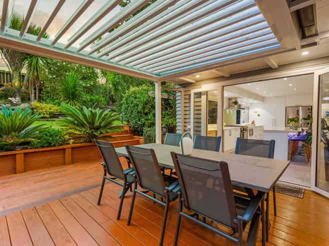 33 Peter Terrace, Castor Bay