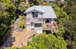 4 Kahu Road, Paremata