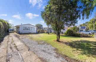 9 Muir Avenue, Mangere Bridge