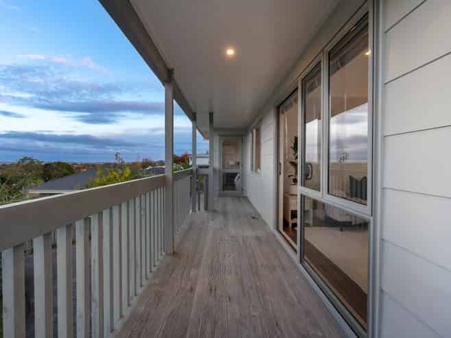 2/34 Elizabeth Drive, West Harbour