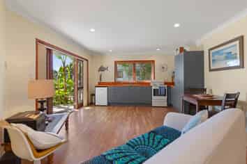 43A Bayview Road, Raglan