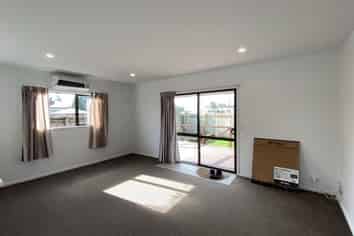 B/32 Station Rd, Takanini