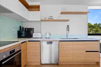 1/278 East Coast Road, Forrest Hill