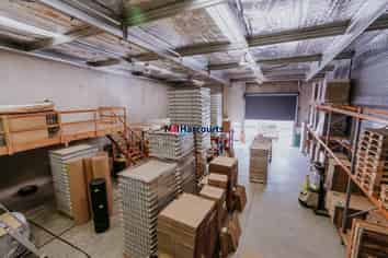 Ideal Warehouse on Arrenway