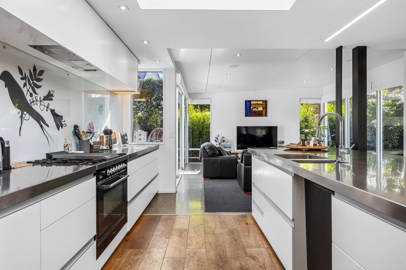 Privacy, proportions, and premium living - Widok 3