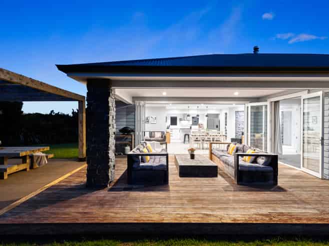 1557 Waiuku Road, Waiuku