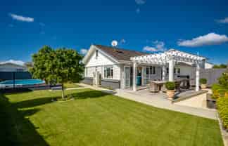 35 Holyrood Street, Taradale