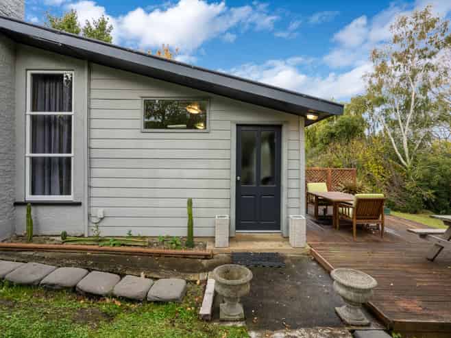 16 Jones Street, Waikouaiti