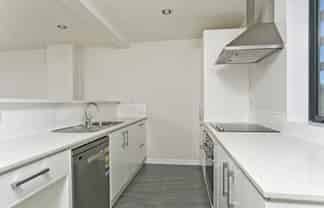 12 Mangrove Lane, Albany