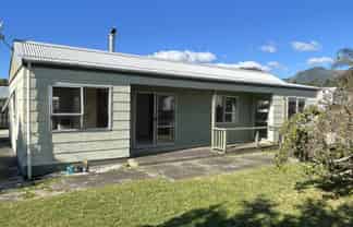 68 Abel Tasman Drive, Takaka