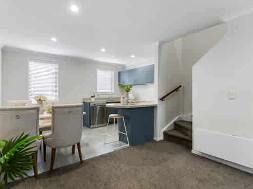 6/97B Mokoia Road, Birkenhead