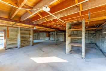 3 Hertnon Street, West End