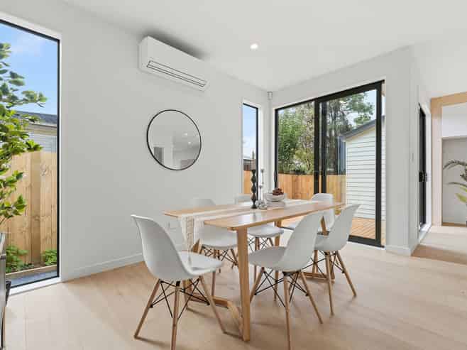 1-4/6 Allington Road, Massey