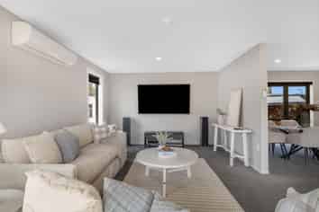 19 Blakehall Place, Spreydon