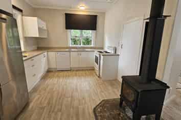 72 Broadway, Waitara