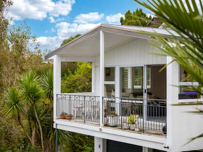 62 Peter Terrace, Castor Bay