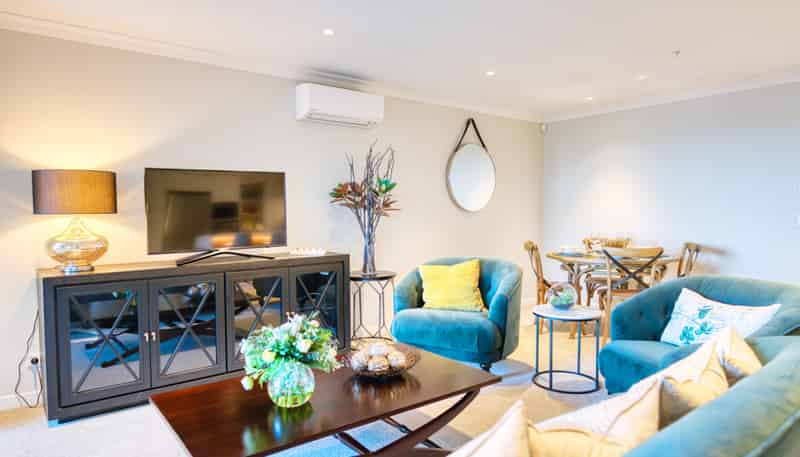 11 Commodore Drive, Lynfield