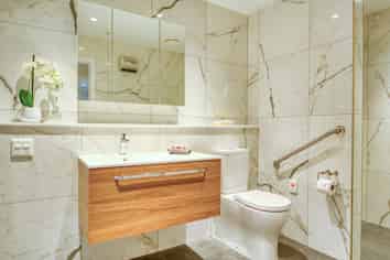 11 Commodore Drive, Lynfield