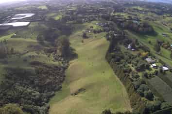 482B Esdaile Road, Whakamarama