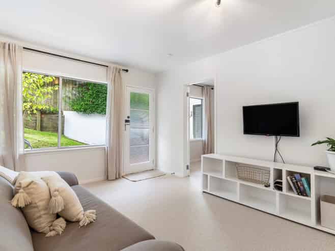 4/12 New Street, Saint Marys Bay