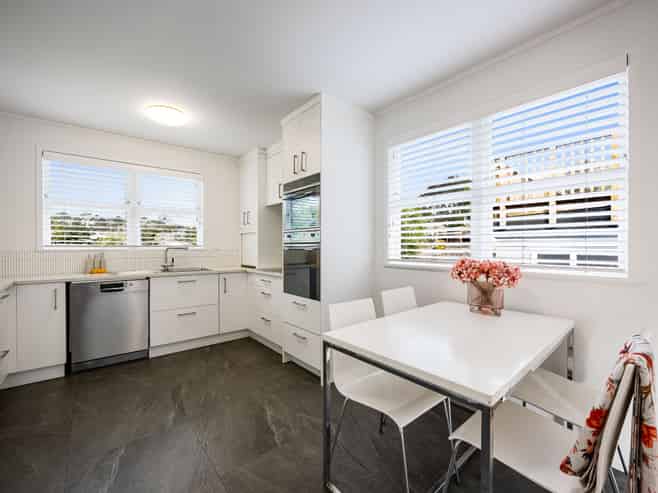 78 Vandeleur Avenue, Birkdale