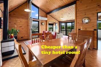 16 The Bluff, Riverside