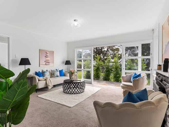 11 Royal Arch Place, Papakura