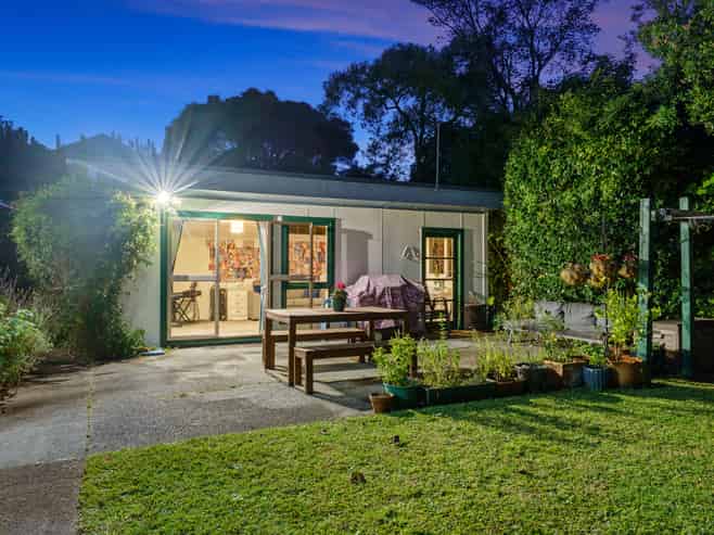 15 Alexander Street, Waikanae