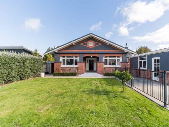 116 Heretaunga Street, Palmerston North