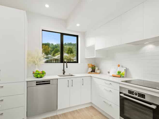 16b Tawhai Street, Stokes Valley