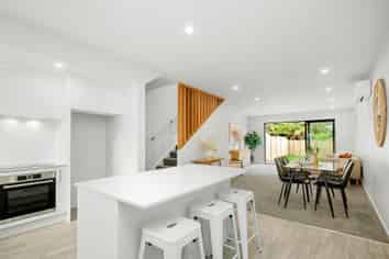 16b Tawhai Street, Stokes Valley