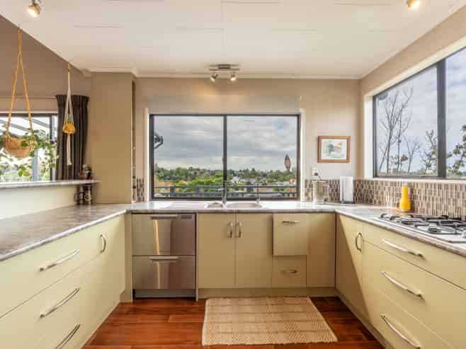 13 Houhere Place, Pukete