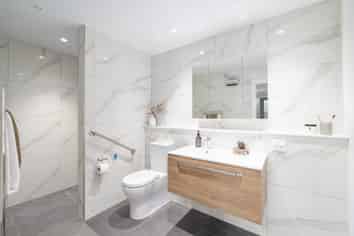 20 Radcliffe, Northwood