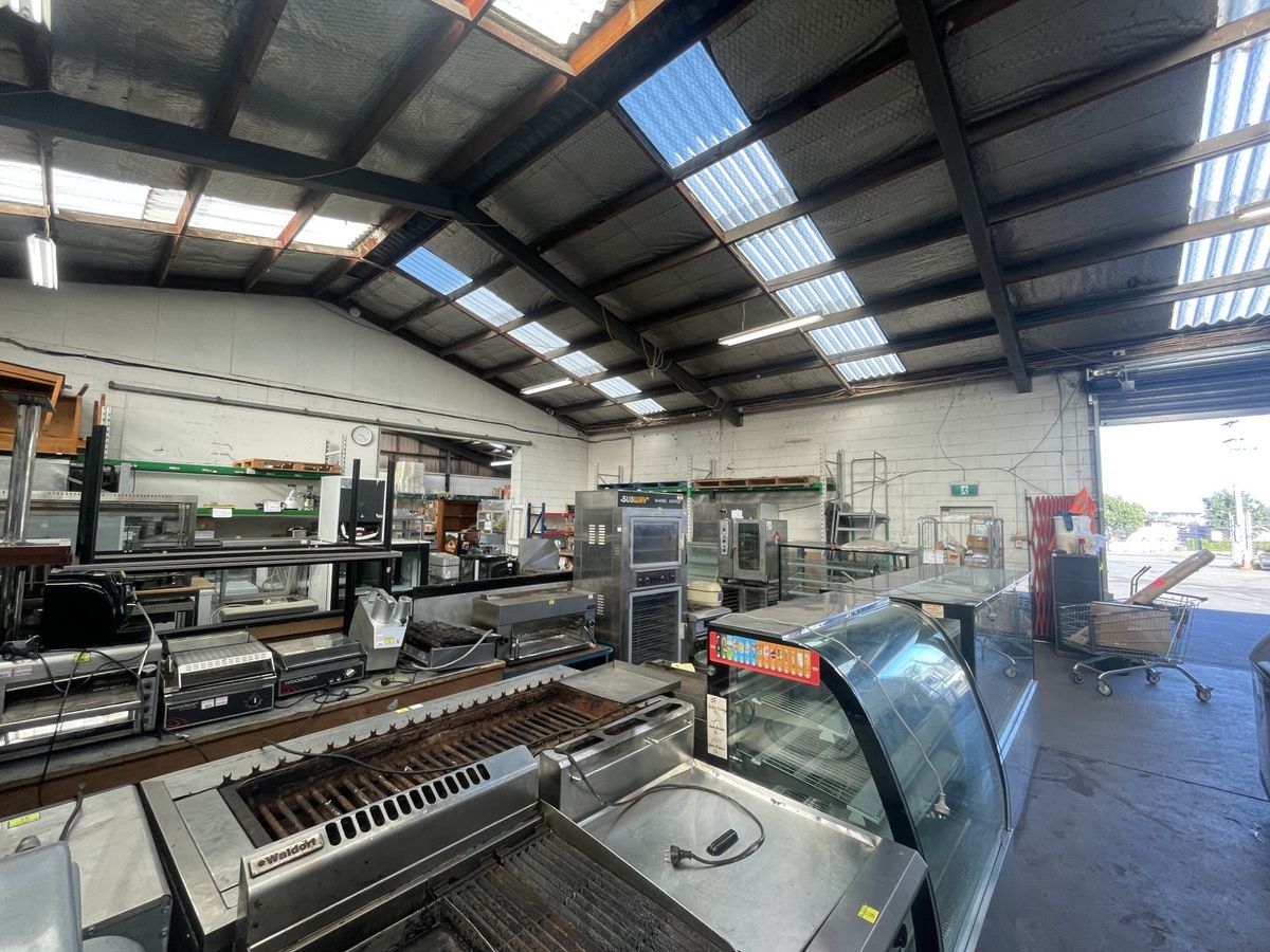 High Value Warehouse + Secure Yard Combo – pohled 5