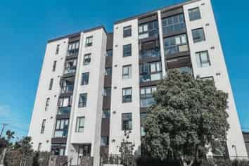 503/82  Jellicoe Road, Panmure