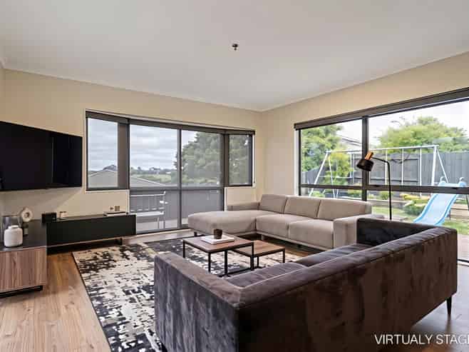 27 Mt Lebanon Crescent, The Gardens