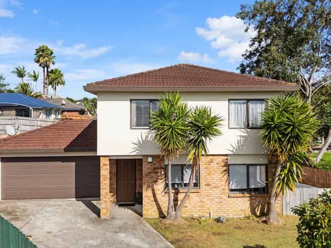 27 Mt Lebanon Crescent, The Gardens