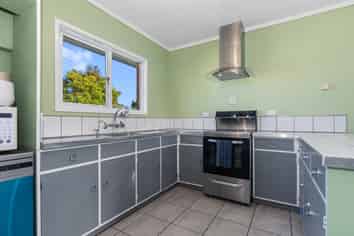 7 Sunnyside Street, Onerahi