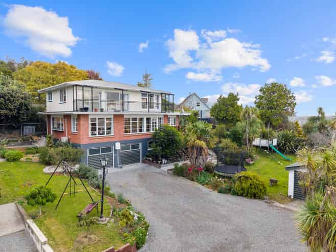 14 Huntsbury Avenue, Huntsbury