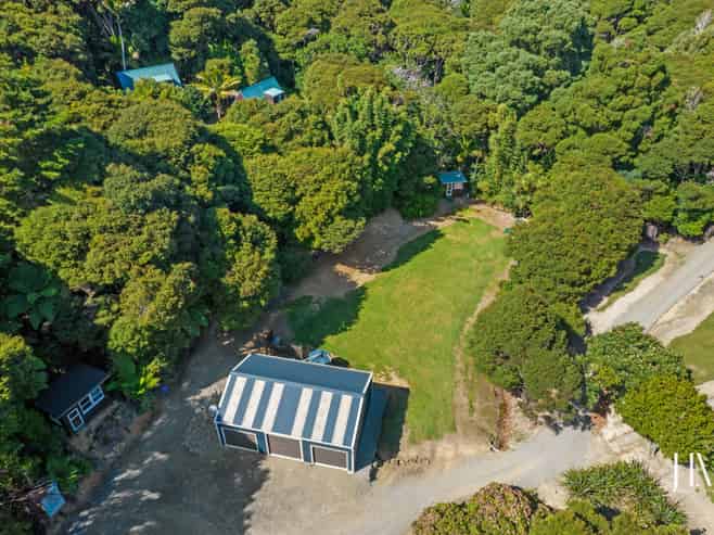 64 Cape Barrier Road, Great Barrier Island
