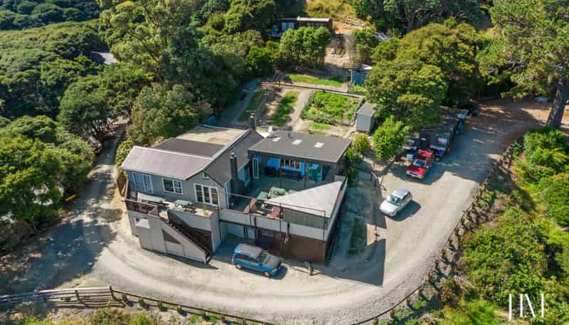 64 Cape Barrier Road, Great Barrier Island