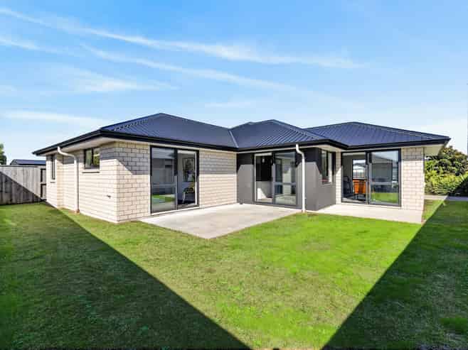 229 Te Okuroa Drive, Papamoa